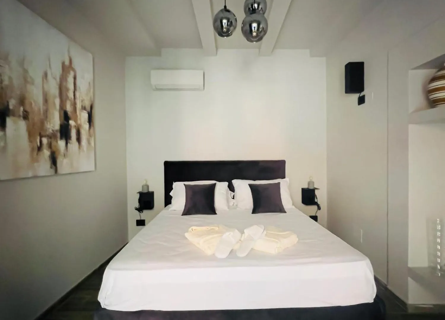 Vicolo San Gaetano -Luxury Rooms- CTA Lägenhet
